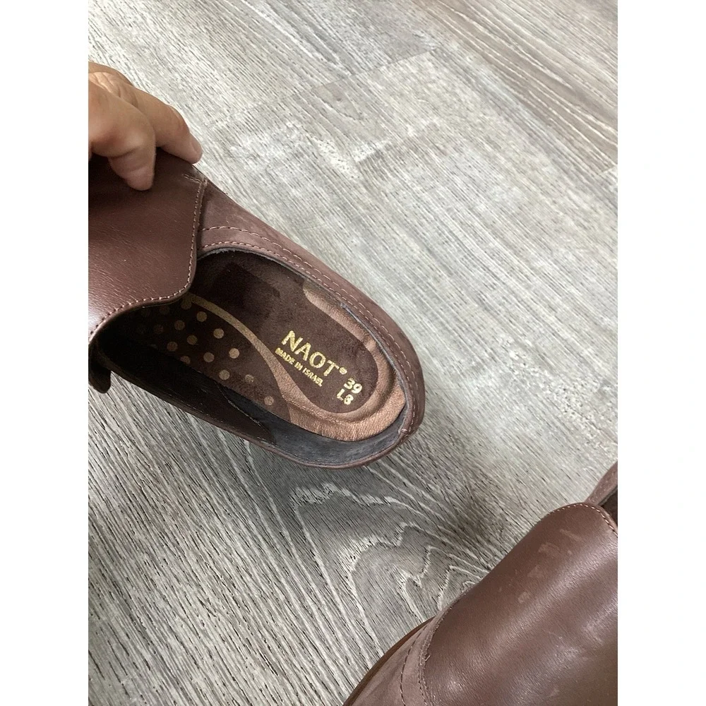 Naot Angin Velvet Womens 39 8 Brown Leather Slip On Casual Comfort Loafers Shoes